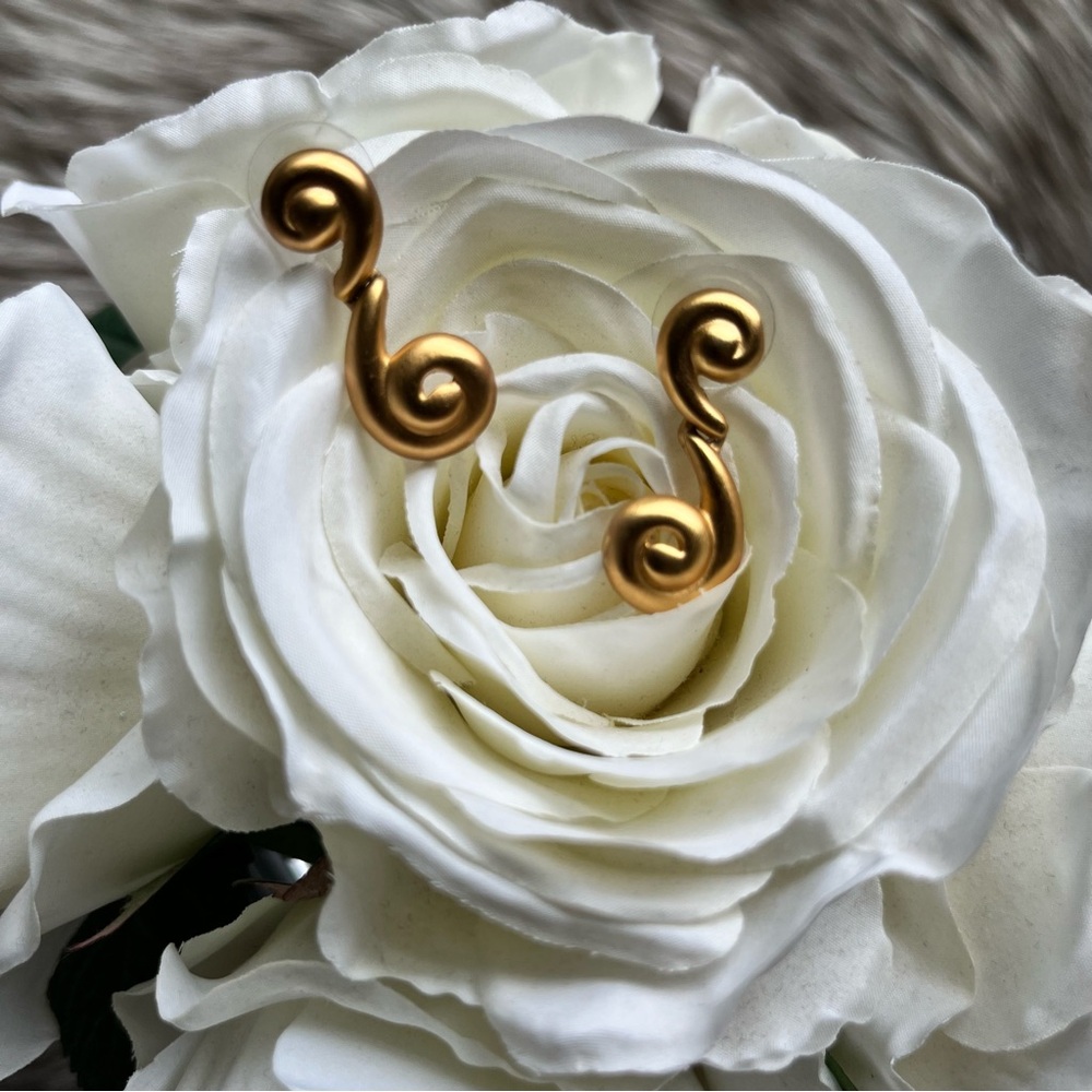 ANNE KLEIN Vintage Earrings